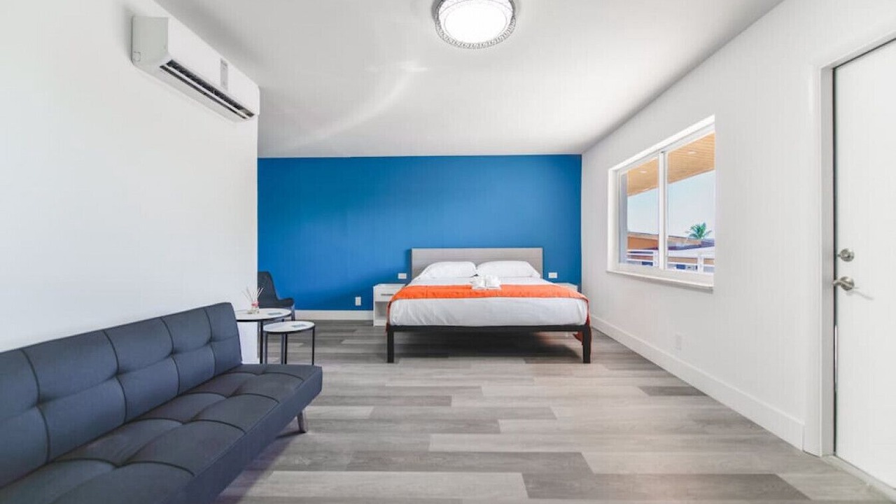 Photo of Livingroom in Hollywood