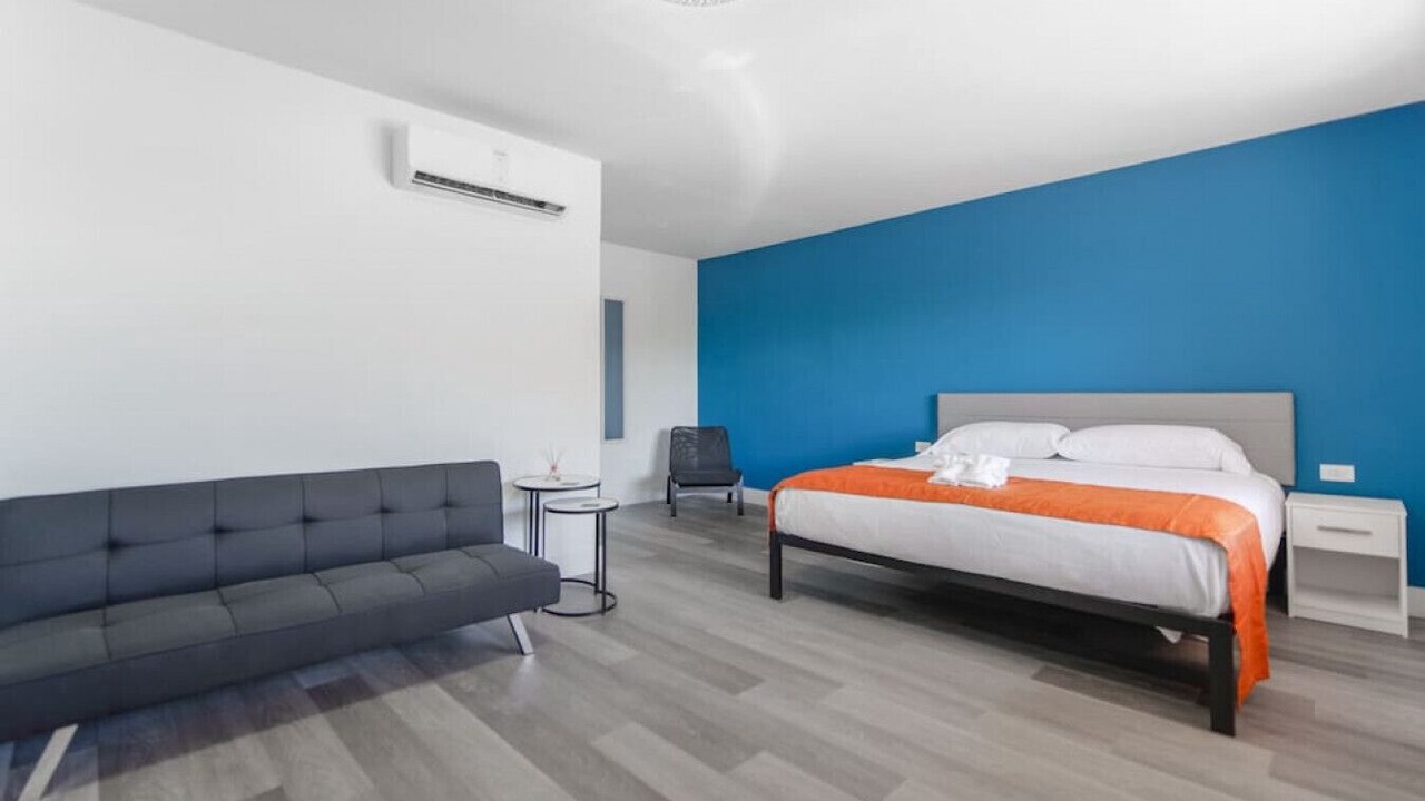 Photo of Bedroom in Hollywood