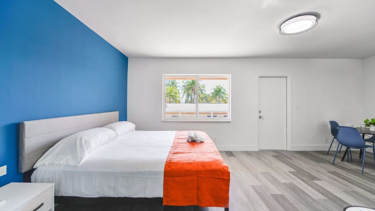 Photo of Bedroom in Hollywood