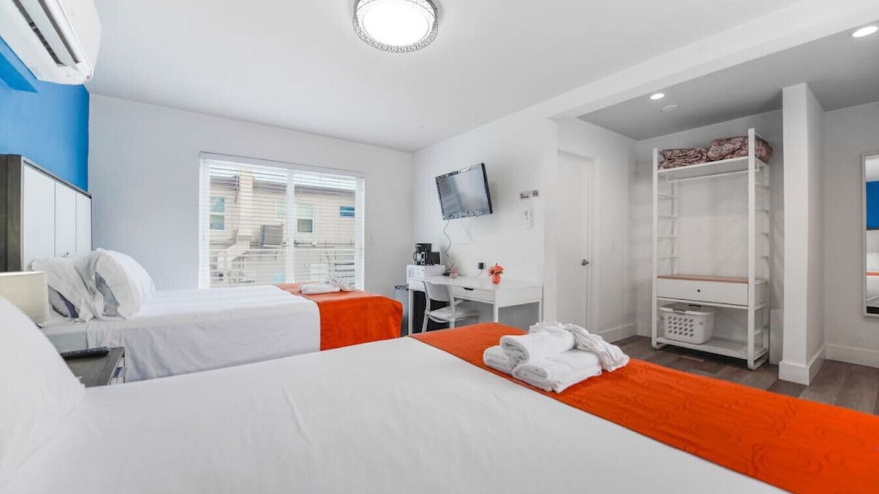 Photo of Bedroom in Hollywood