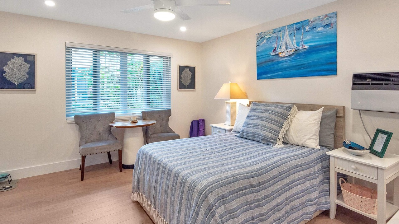 Photo of Bedroom in Lake Worth