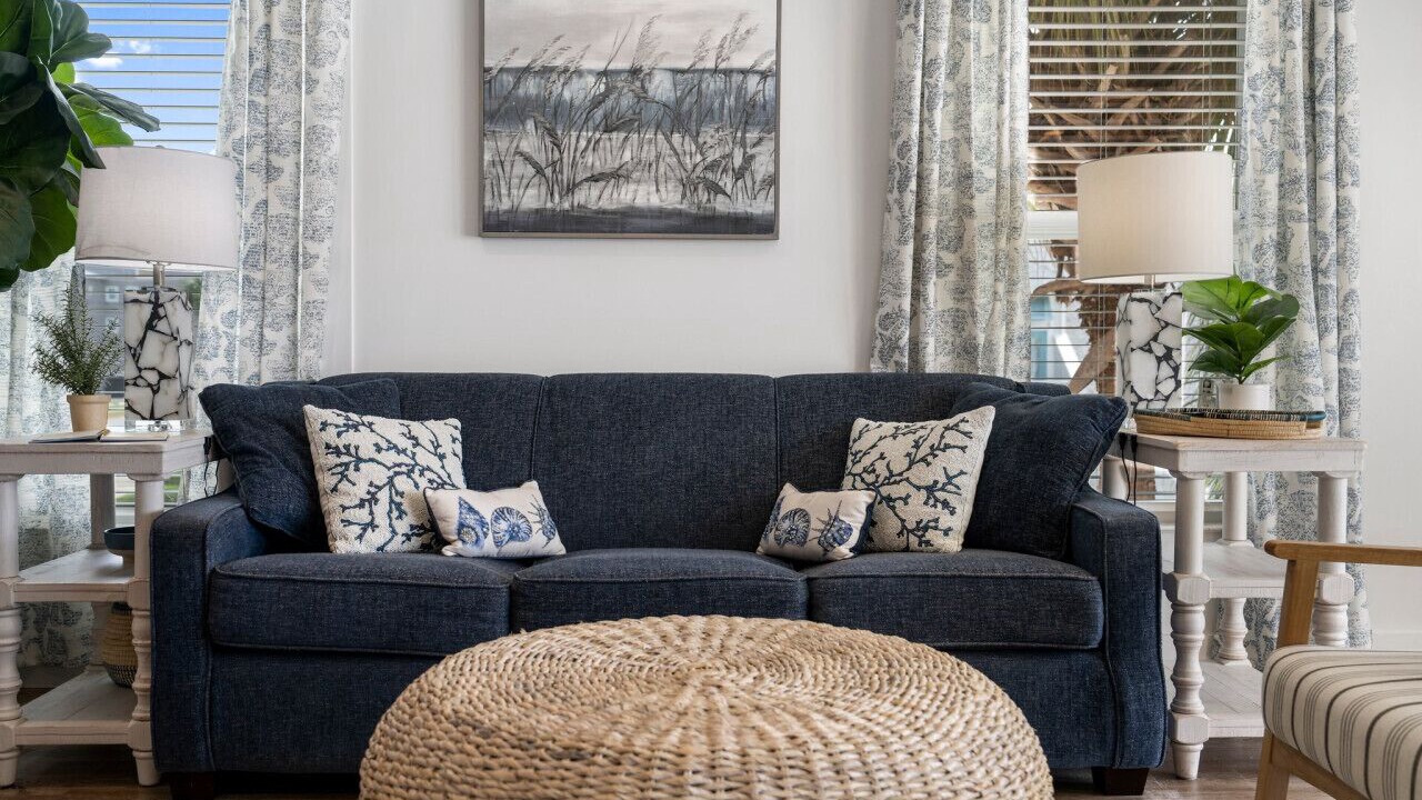 Photo of Livingroom in Mexico Beach