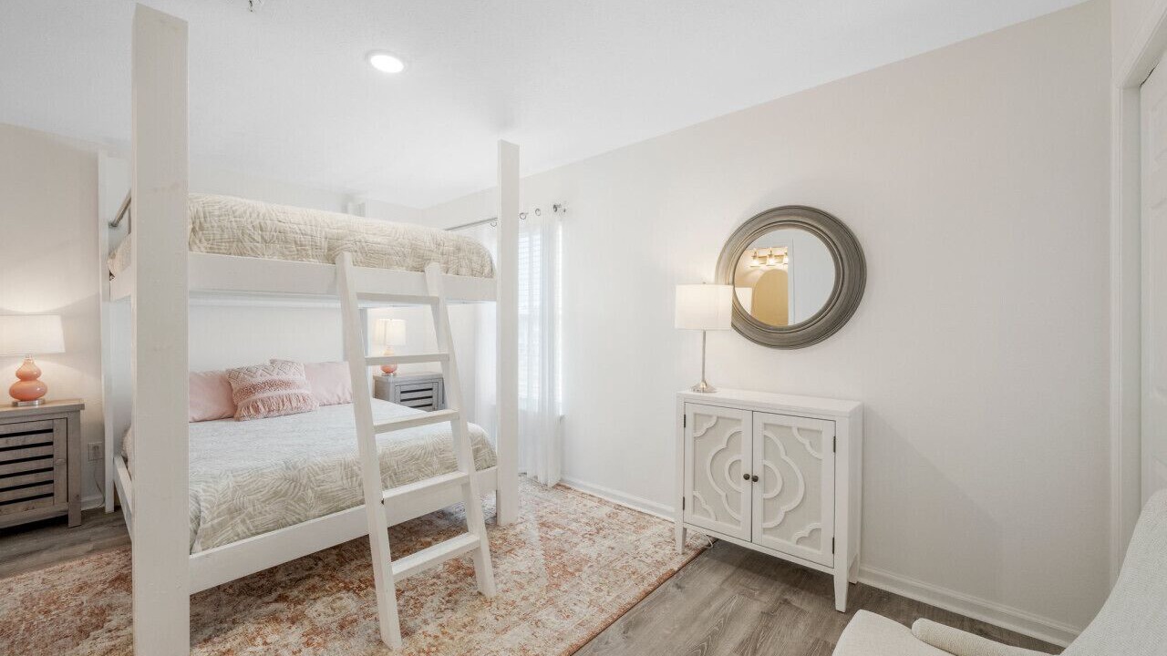 Photo of Bedroom in Mexico Beach