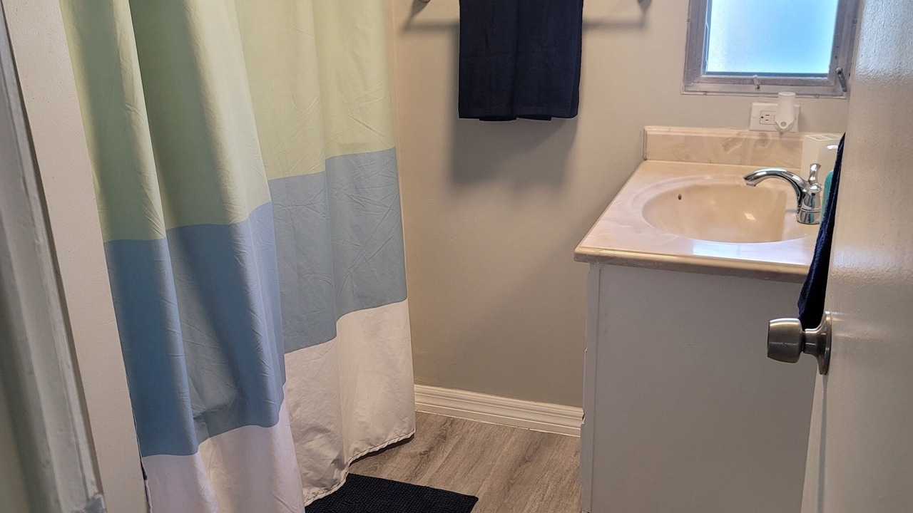 Photo of Bathroom in Weeki Wachee Gardens