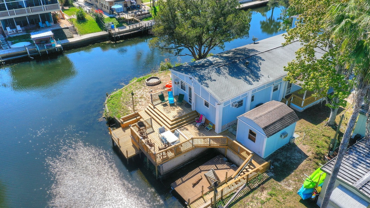 Photo of Outdoor in Weeki Wachee Gardens