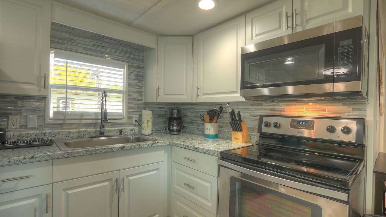 Photo of Kitchen in Weeki Wachee Gardens