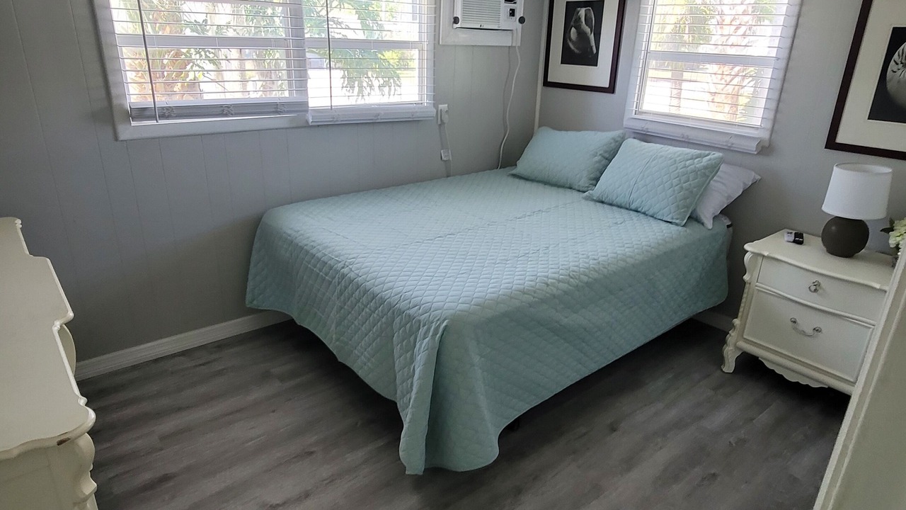 Photo of Bedroom in Weeki Wachee Gardens