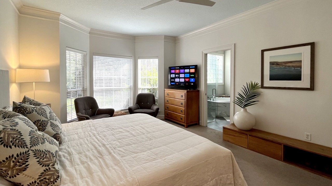 Photo of Bedroom in Palm Valley