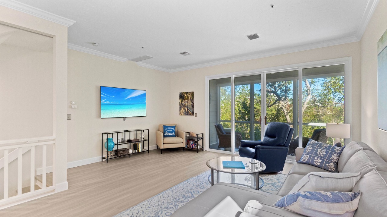 Photo of Livingroom in Whitney Beach