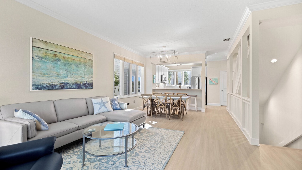 Photo of Livingroom in Whitney Beach