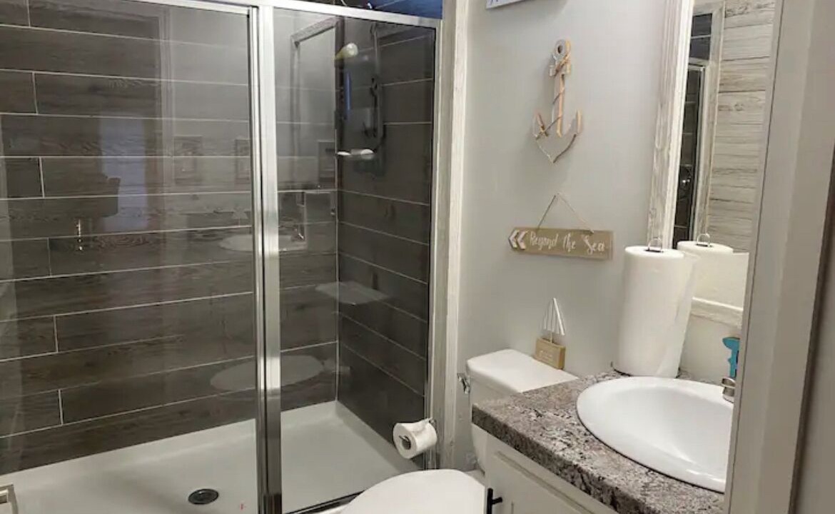 Photo of Bathroom in Moultrie