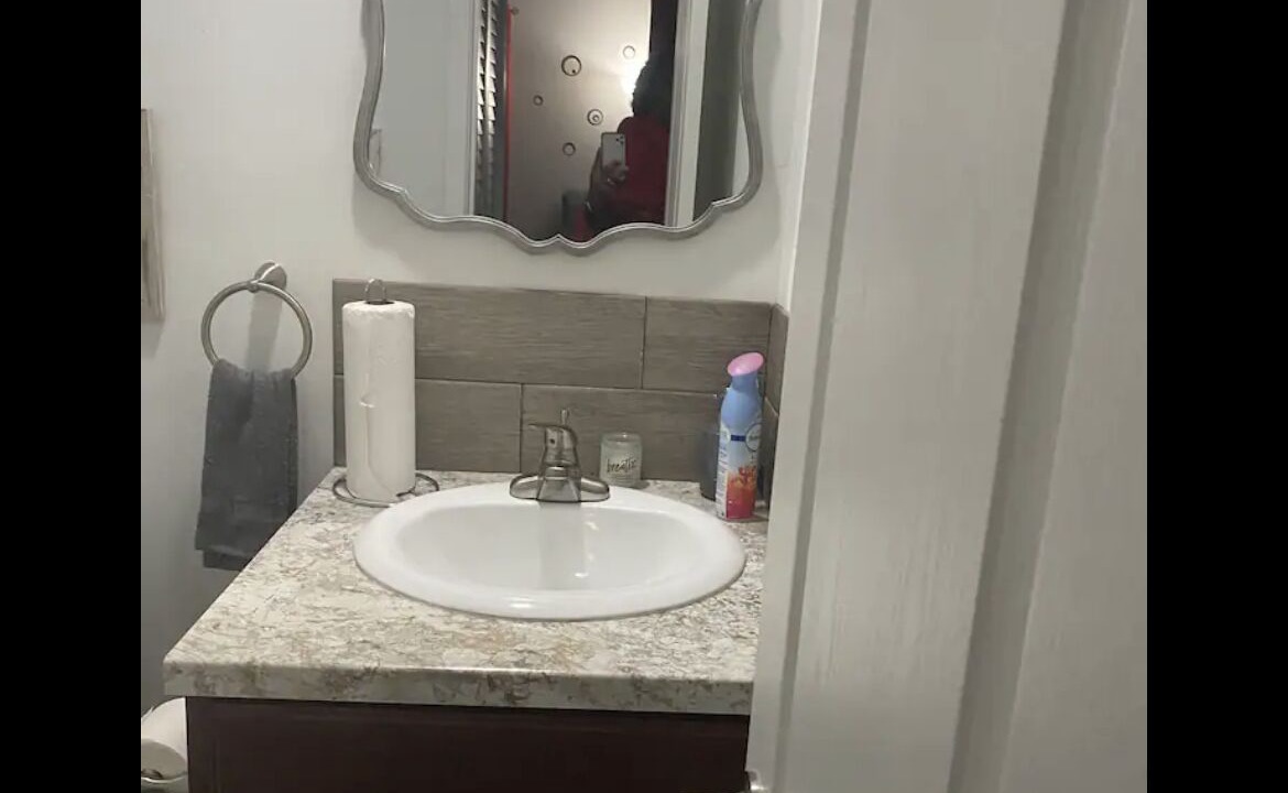 Photo of Bathroom in Moultrie