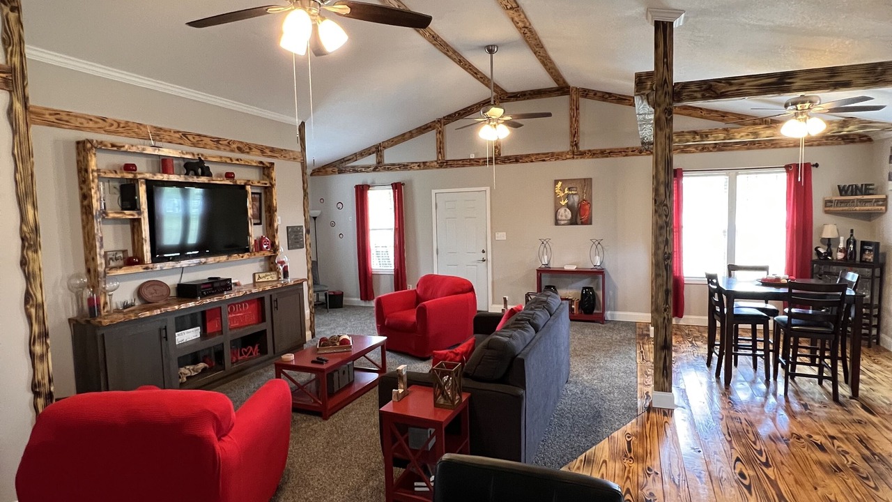 Photo of Livingroom in Moultrie
