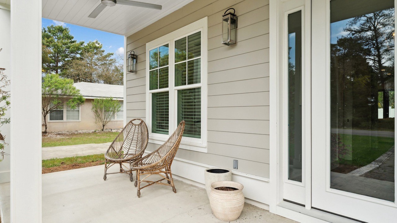Photo of Patio Balcony in Gulfview Heights