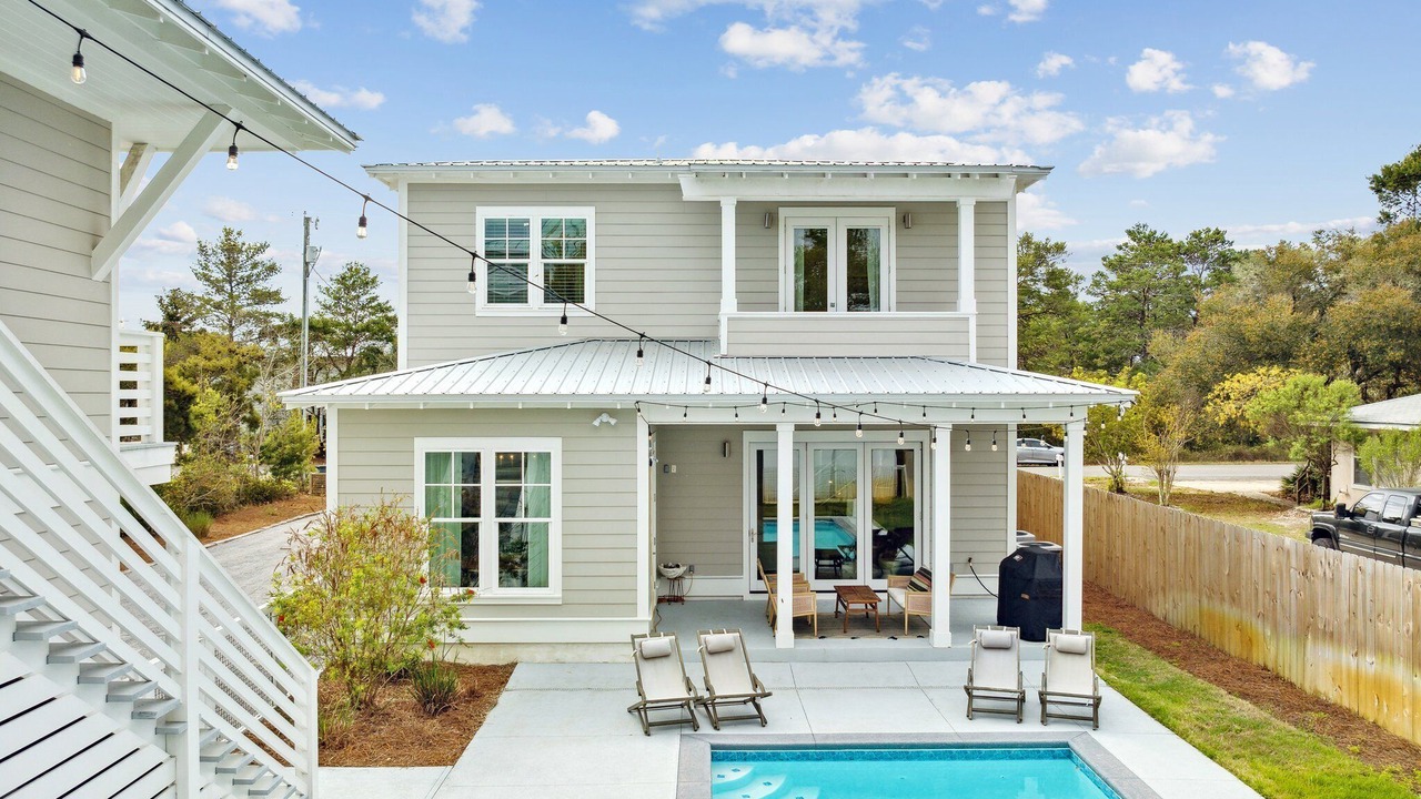 Photo of Outdoor in Gulfview Heights