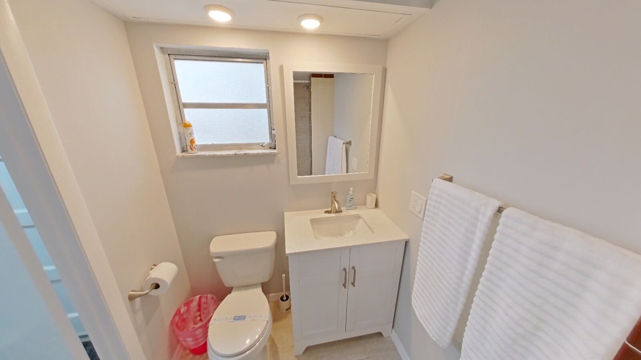 Photo of Bathroom in Belleair Bluffs