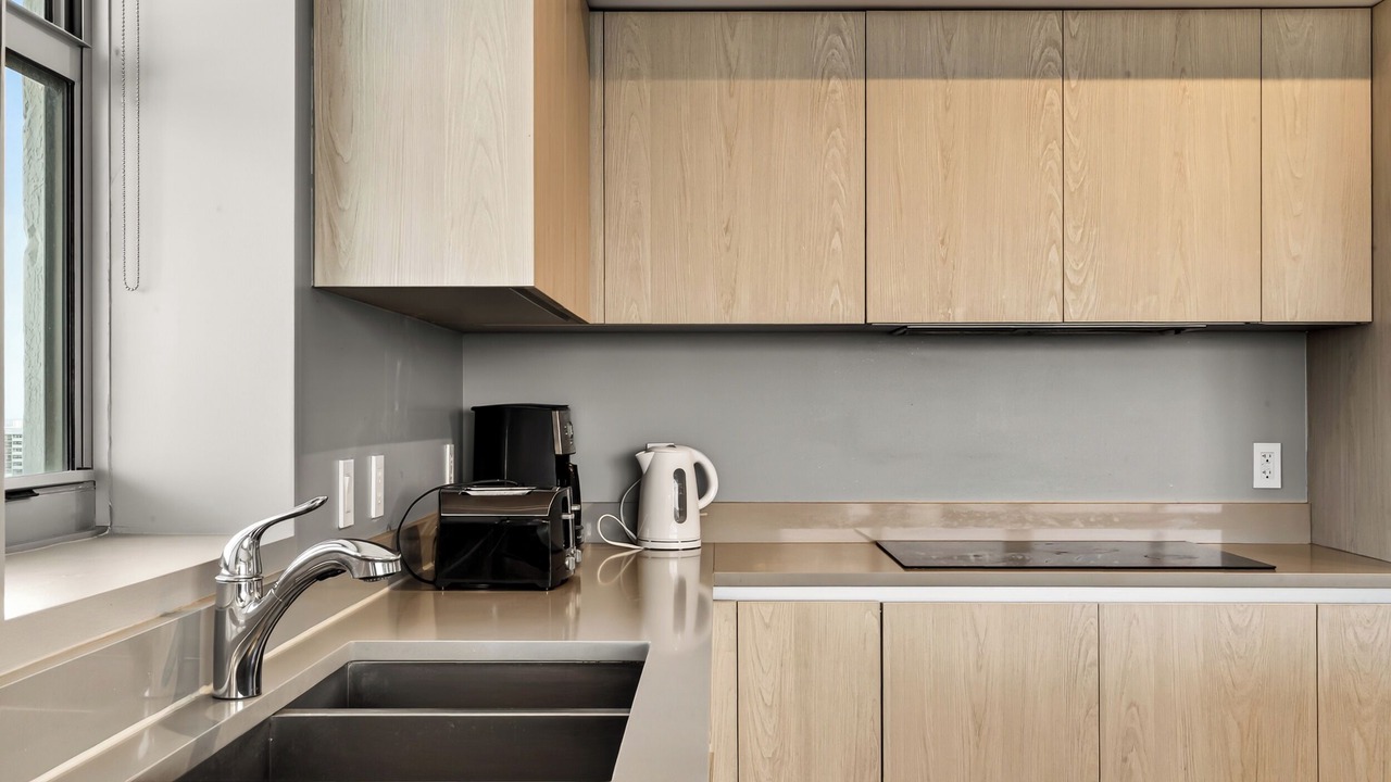Photo of Kitchen in Hollywood South Central Beach