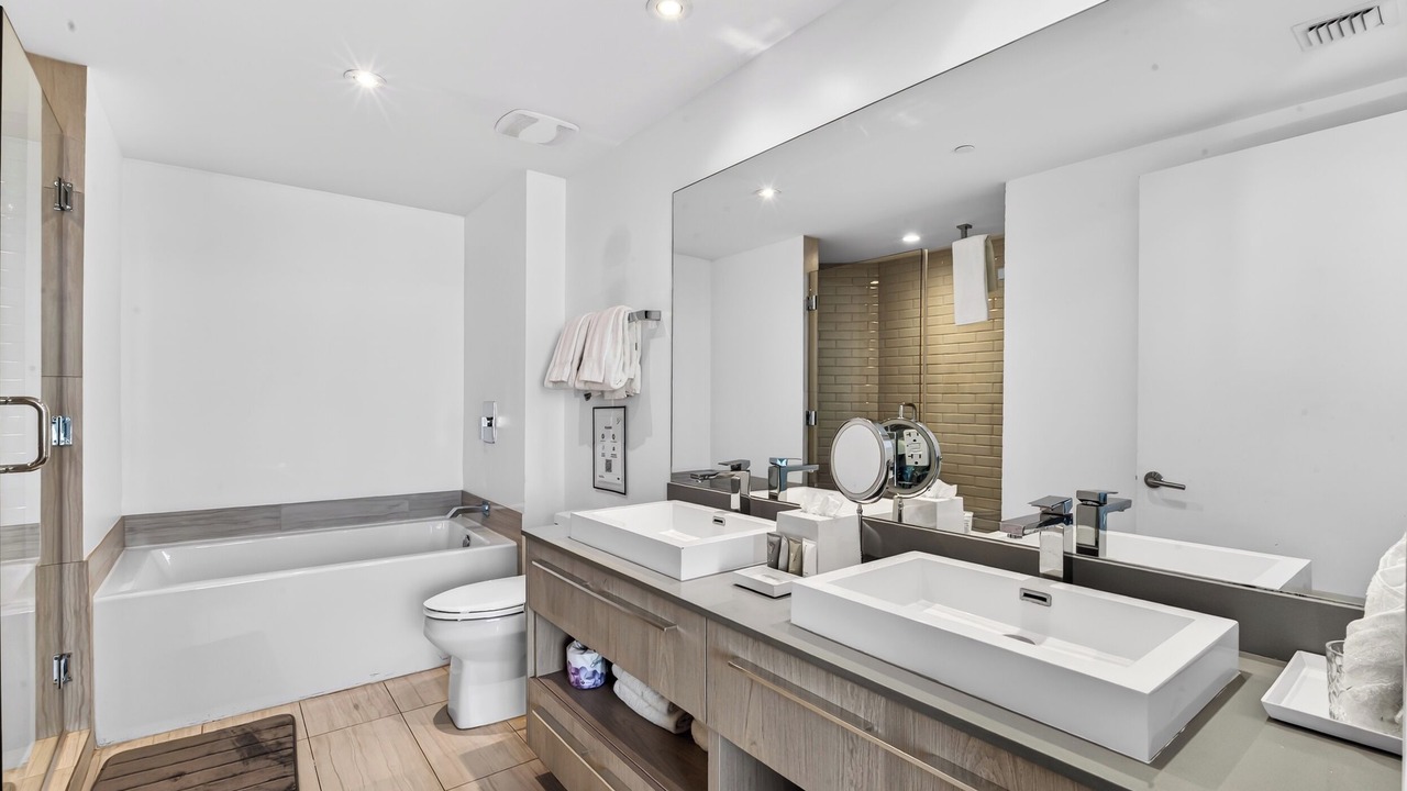 Photo of Bathroom in Hollywood South Central Beach