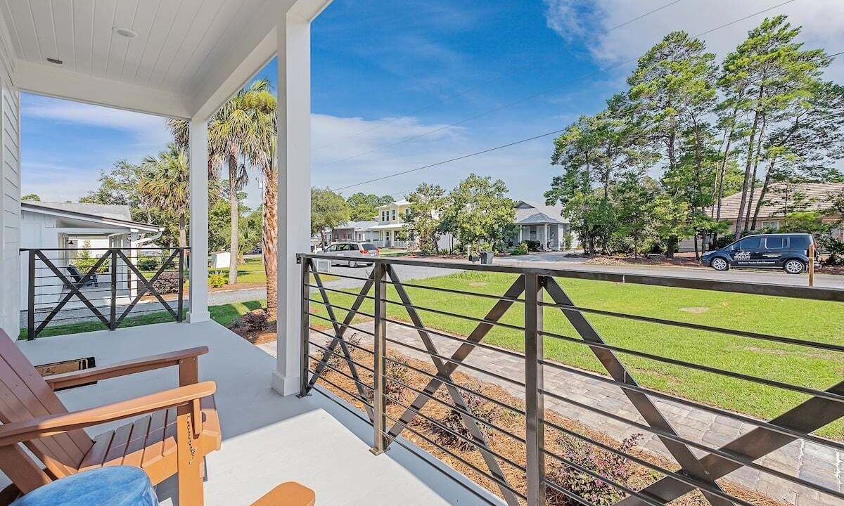 Photo of Patio Balcony in Gulfview Heights