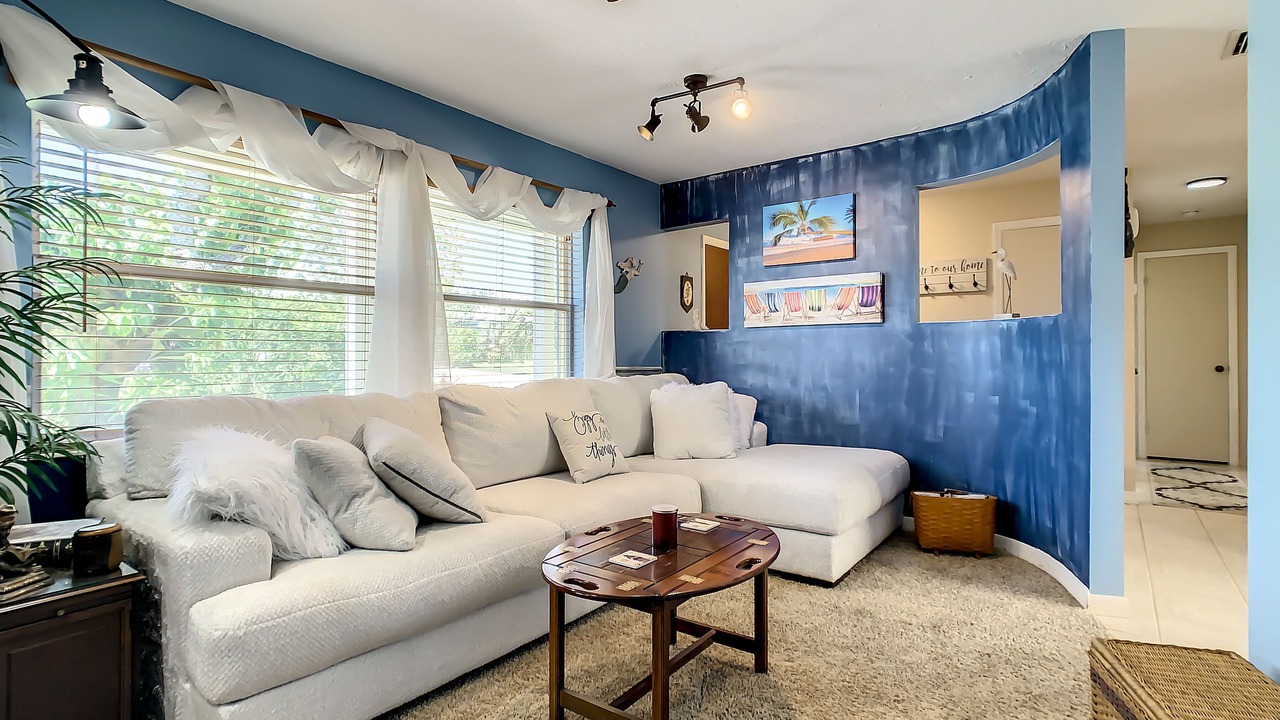 Photo of Livingroom in Melbourne Beach