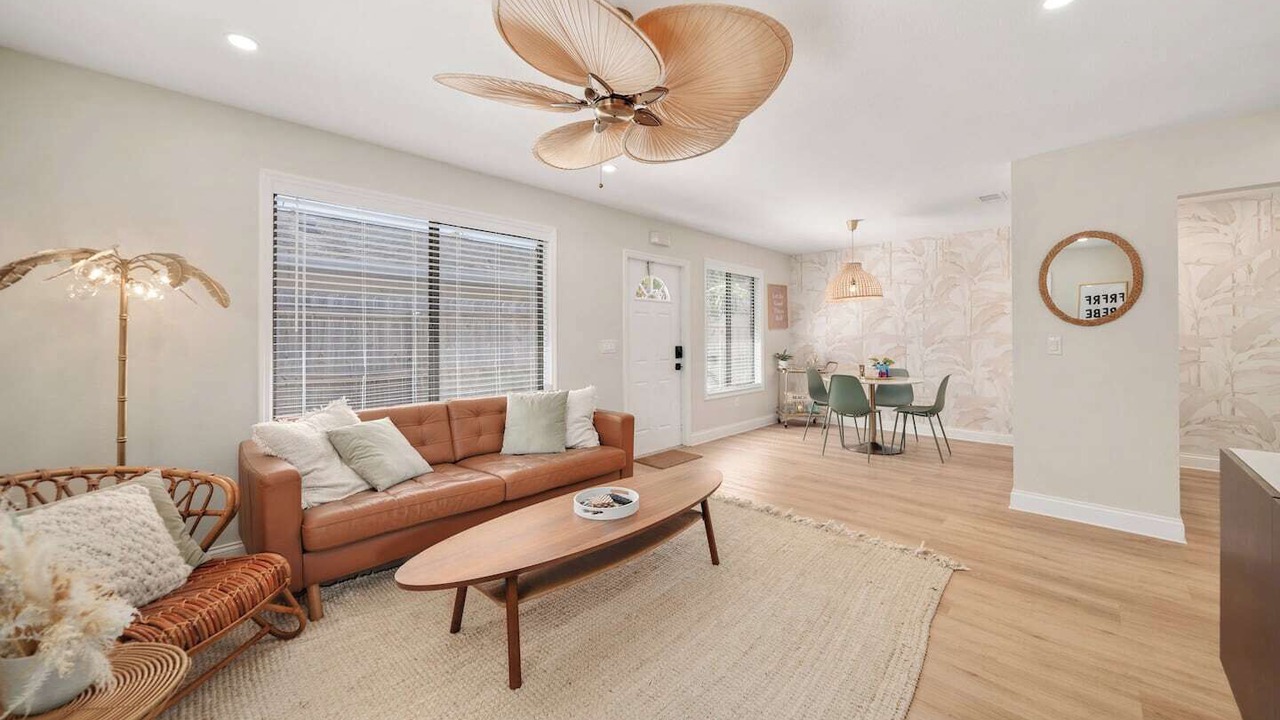 Photo of Livingroom in Port Canaveral