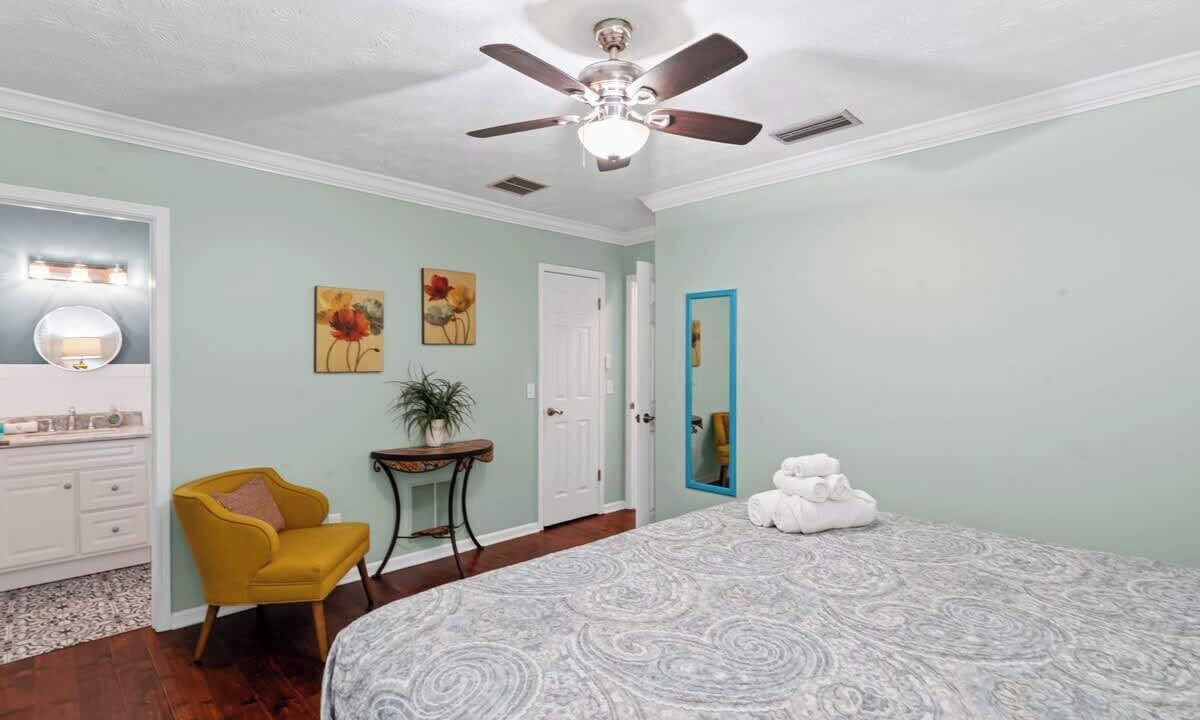 Photo of Bedroom in Fruit Cove