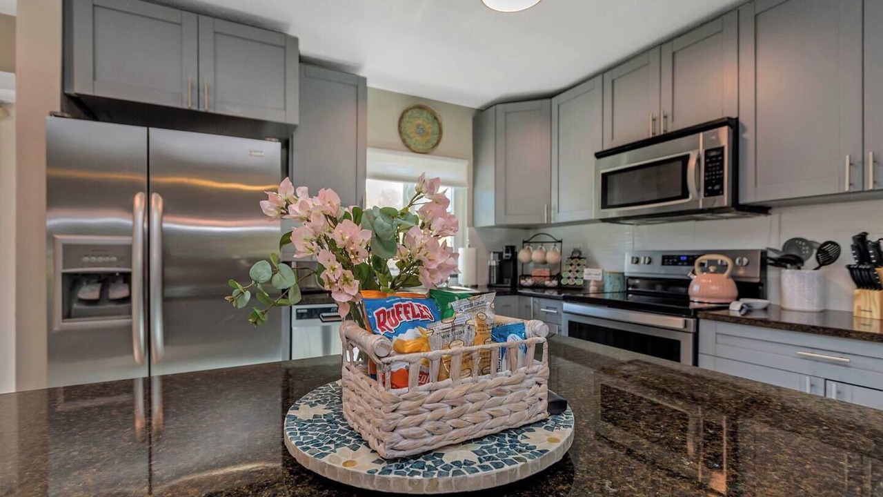 Photo of Kitchen in Bearss Plaza