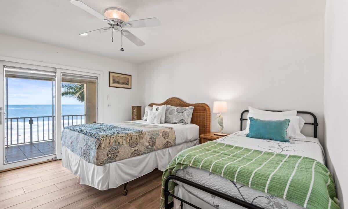 Photo of Bedroom in Redington Beach