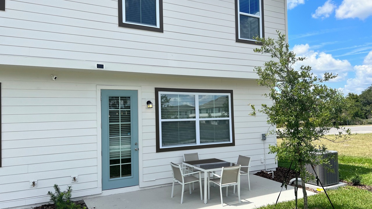 Photo of Outdoor in Davenport