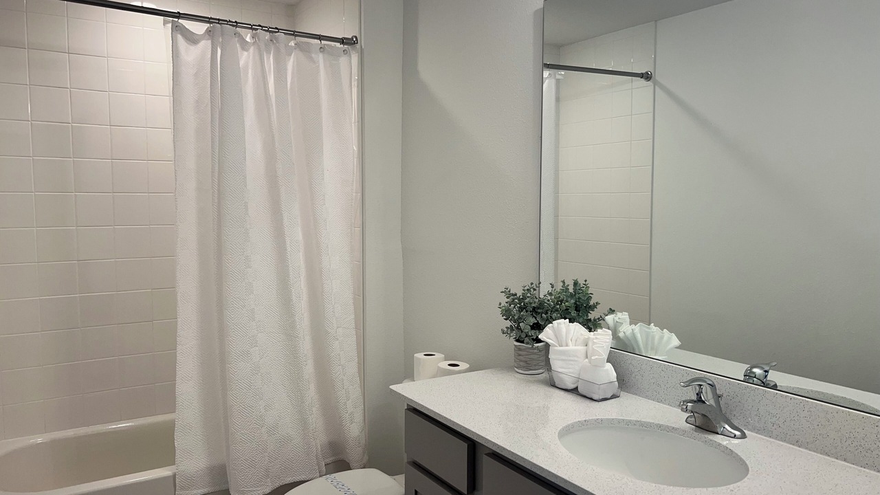 Photo of Bathroom in Davenport