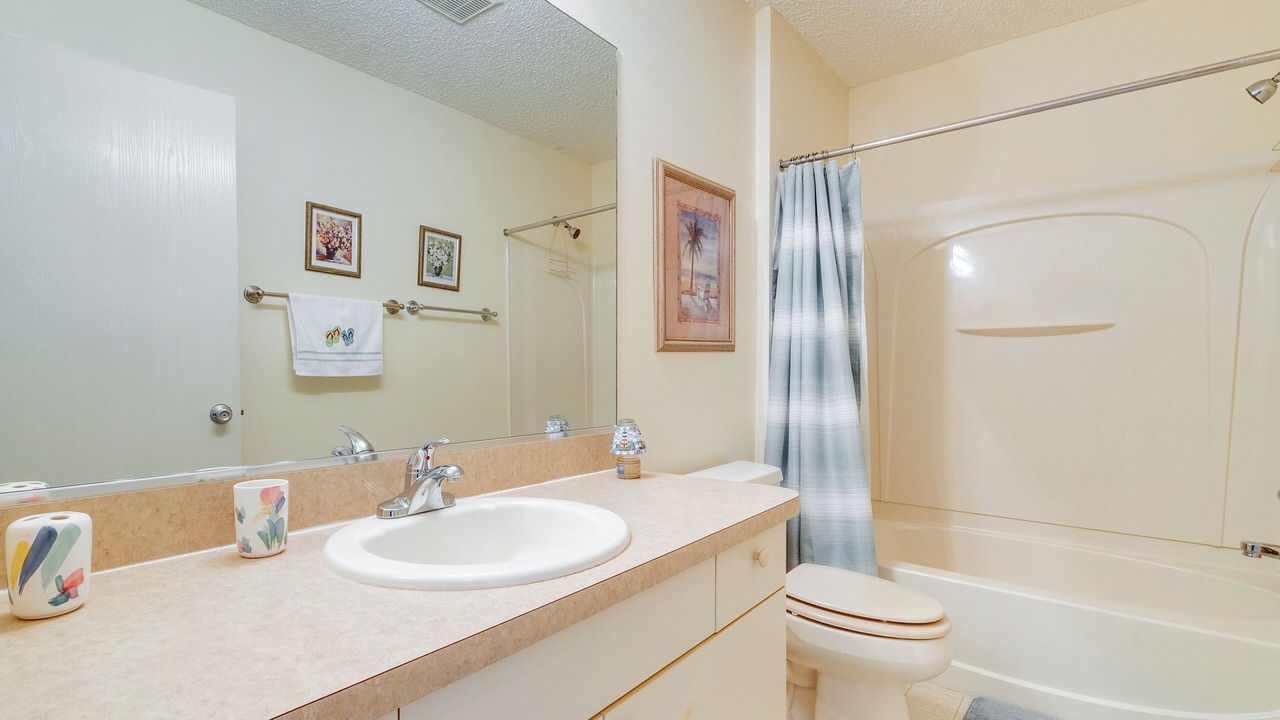 Photo of Bathroom in Lynnhaven