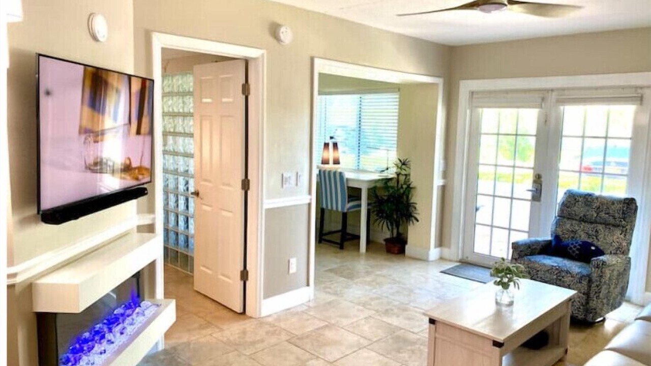 Photo of Livingroom in Port Canaveral