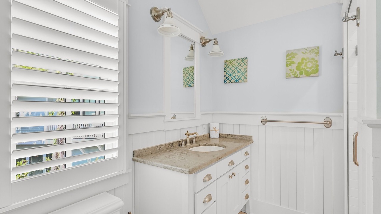 Photo of Bathroom in Forest District