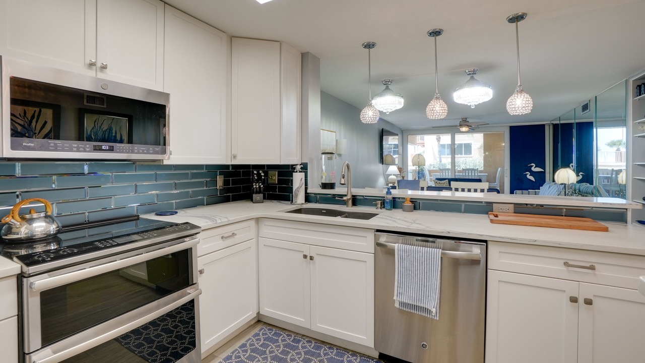 Photo of Kitchen in Redington Beach