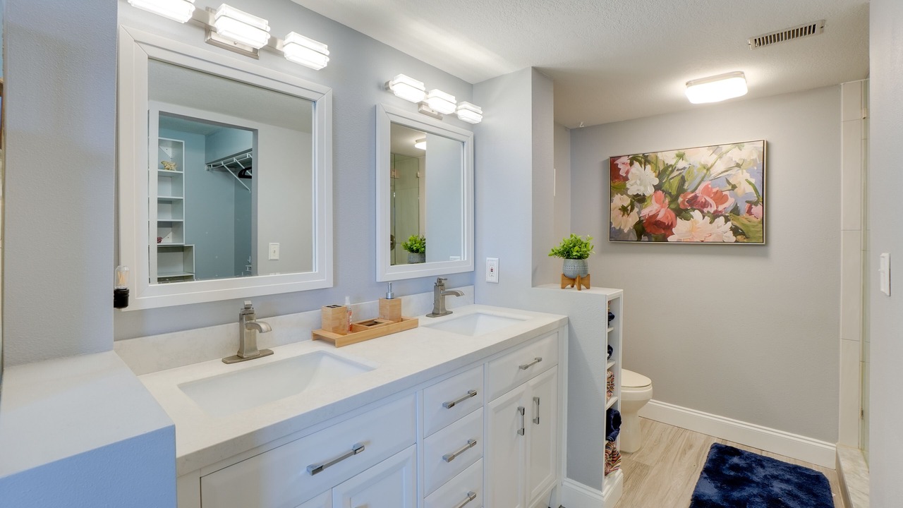 Photo of Bathroom in Redington Beach