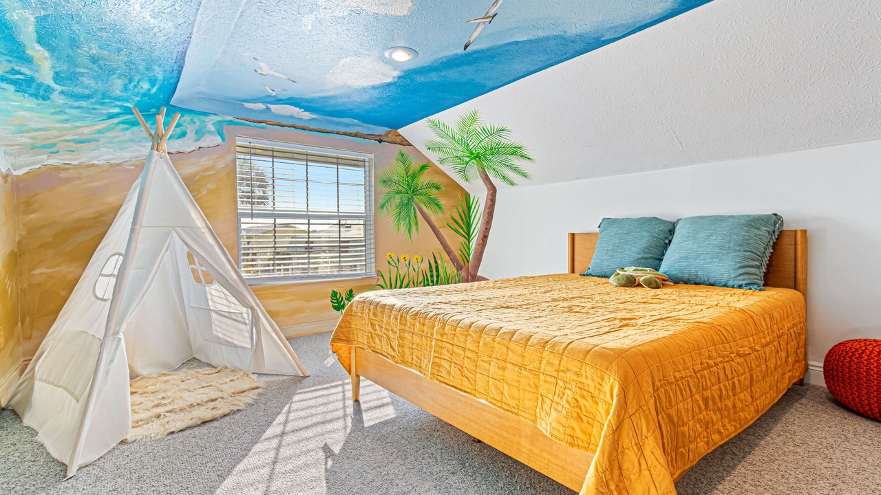 Photo of Bedroom in Gulf Vista