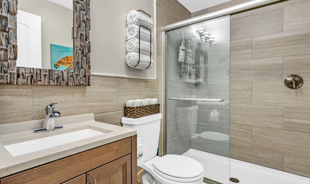 Photo of Bathroom in Marathon