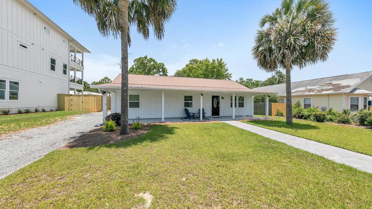 Photo of Outdoor in Gulfview Heights