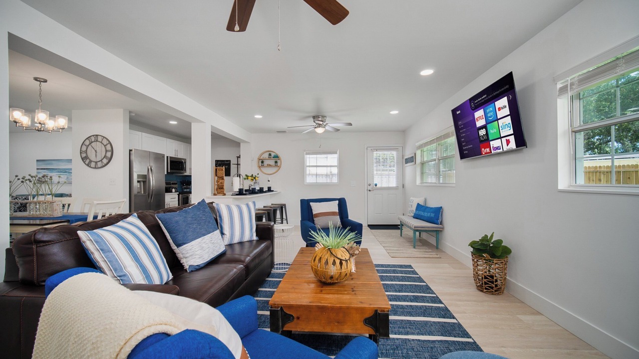 Photo of Livingroom in Jacksonville Beach