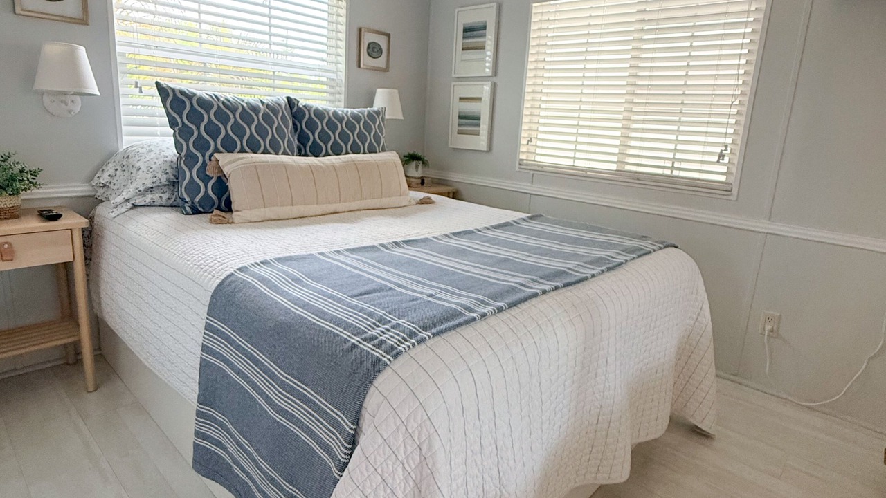 Photo of Bedroom in Juno Beach