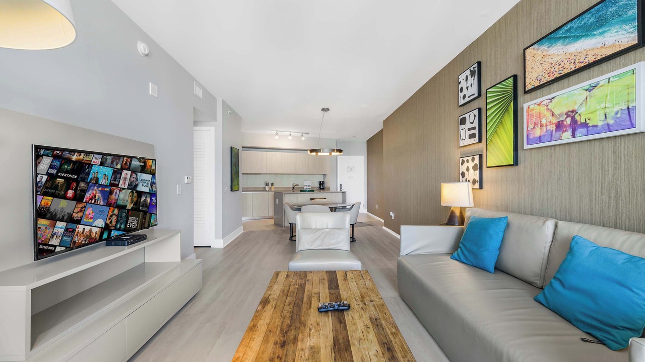 Photo of Livingroom in Hollywood South Central Beach