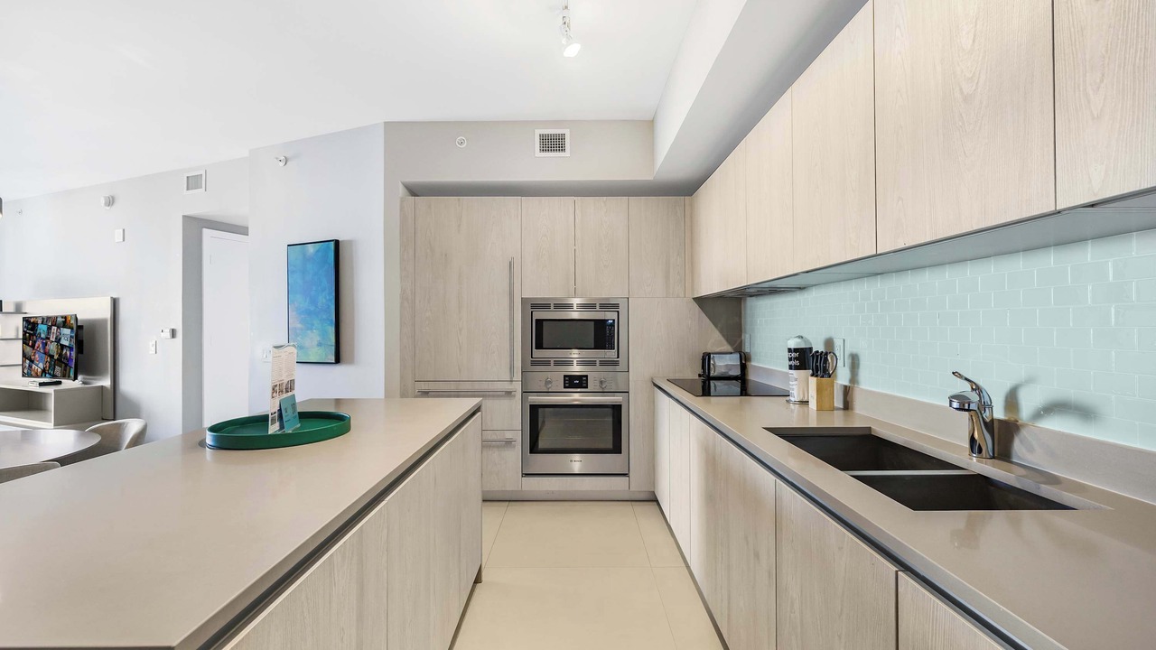 Photo of Kitchen in Hollywood South Central Beach