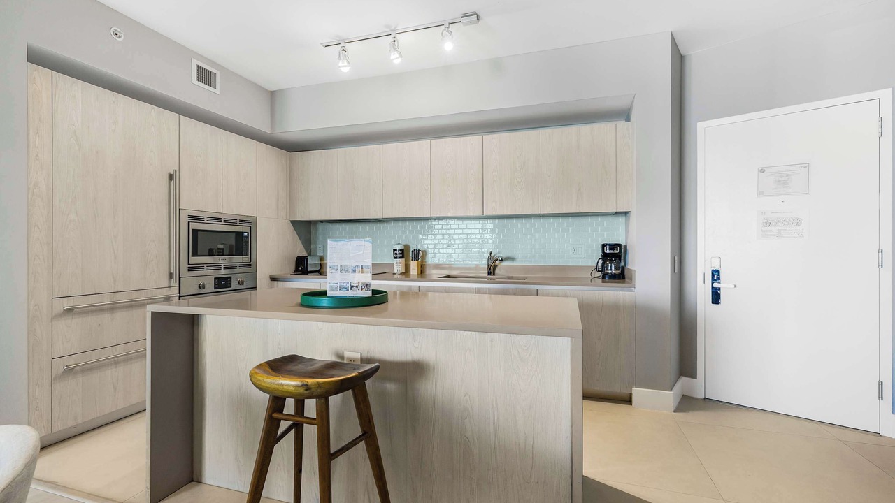 Photo of Kitchen in Hollywood South Central Beach