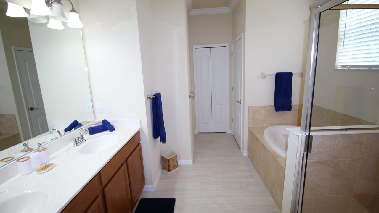 Photo of Bathroom in Braden River