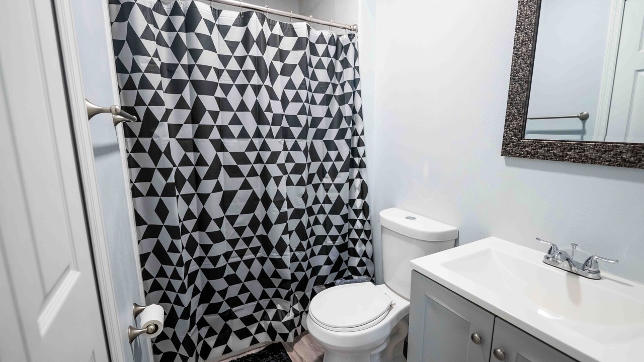 Photo of Bathroom in Boggy Creek