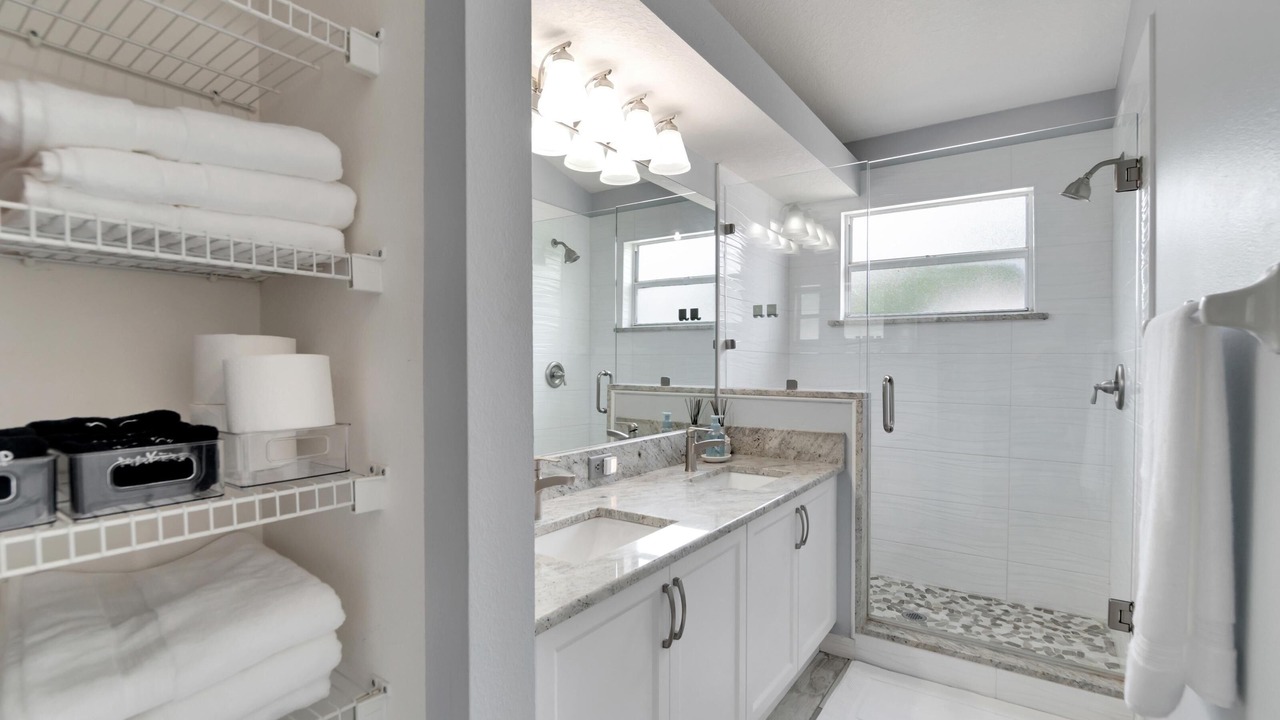Photo of Bathroom in Tarpon Springs