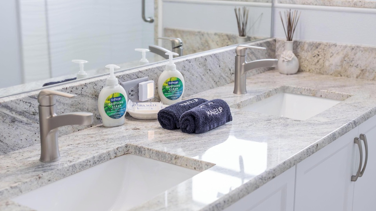 Photo of Bathroom in Tarpon Springs
