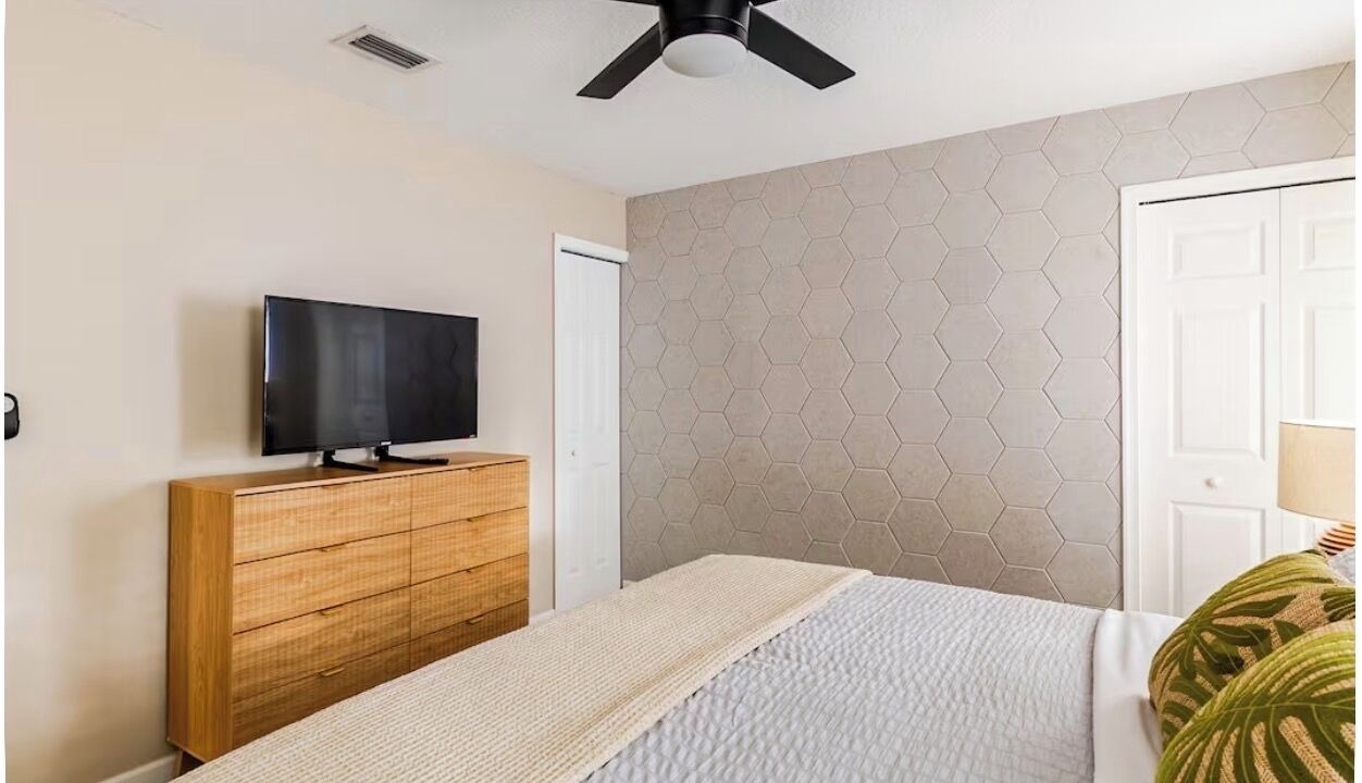Photo of Bedroom in Old Northwood