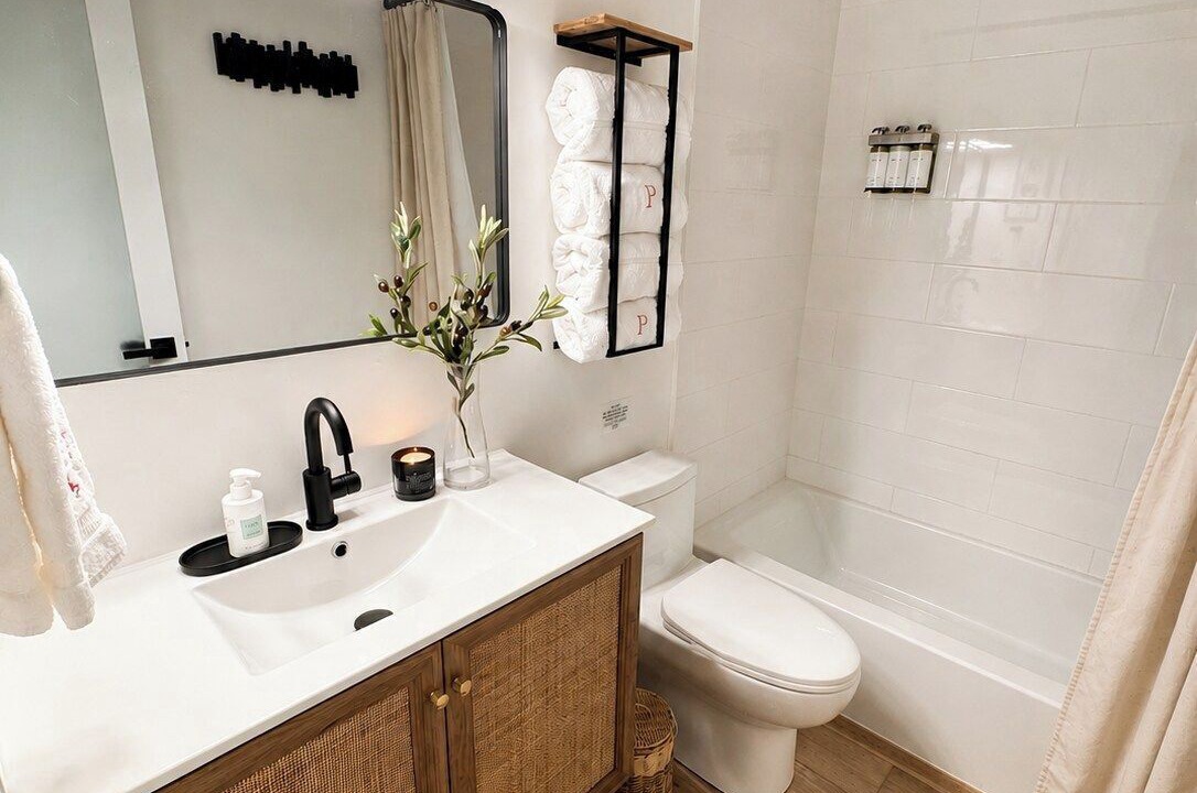 Photo of Bathroom in South Palm Park Neighborhood Association