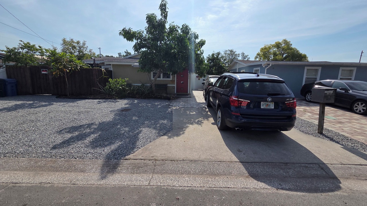 Photo of Outdoor in Pinecrest West Park
